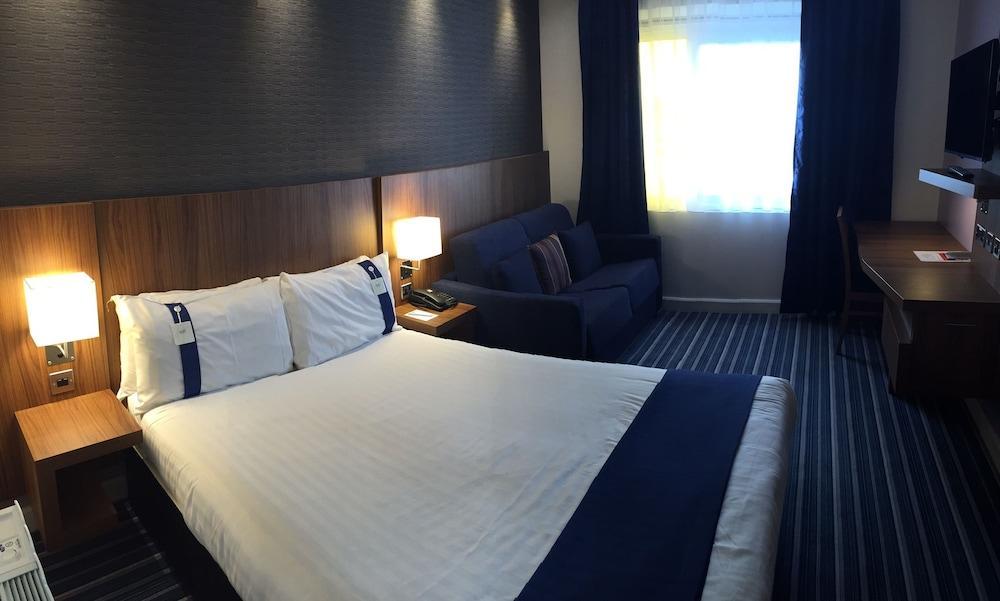 Holiday Inn Express, Chester Racecourse By Ihg Екстер'єр фото