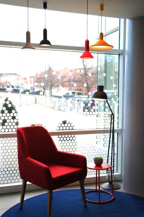 Holiday Inn Express, Chester Racecourse By Ihg Екстер'єр фото