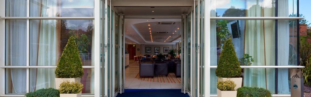 Holiday Inn Express, Chester Racecourse By Ihg Екстер'єр фото