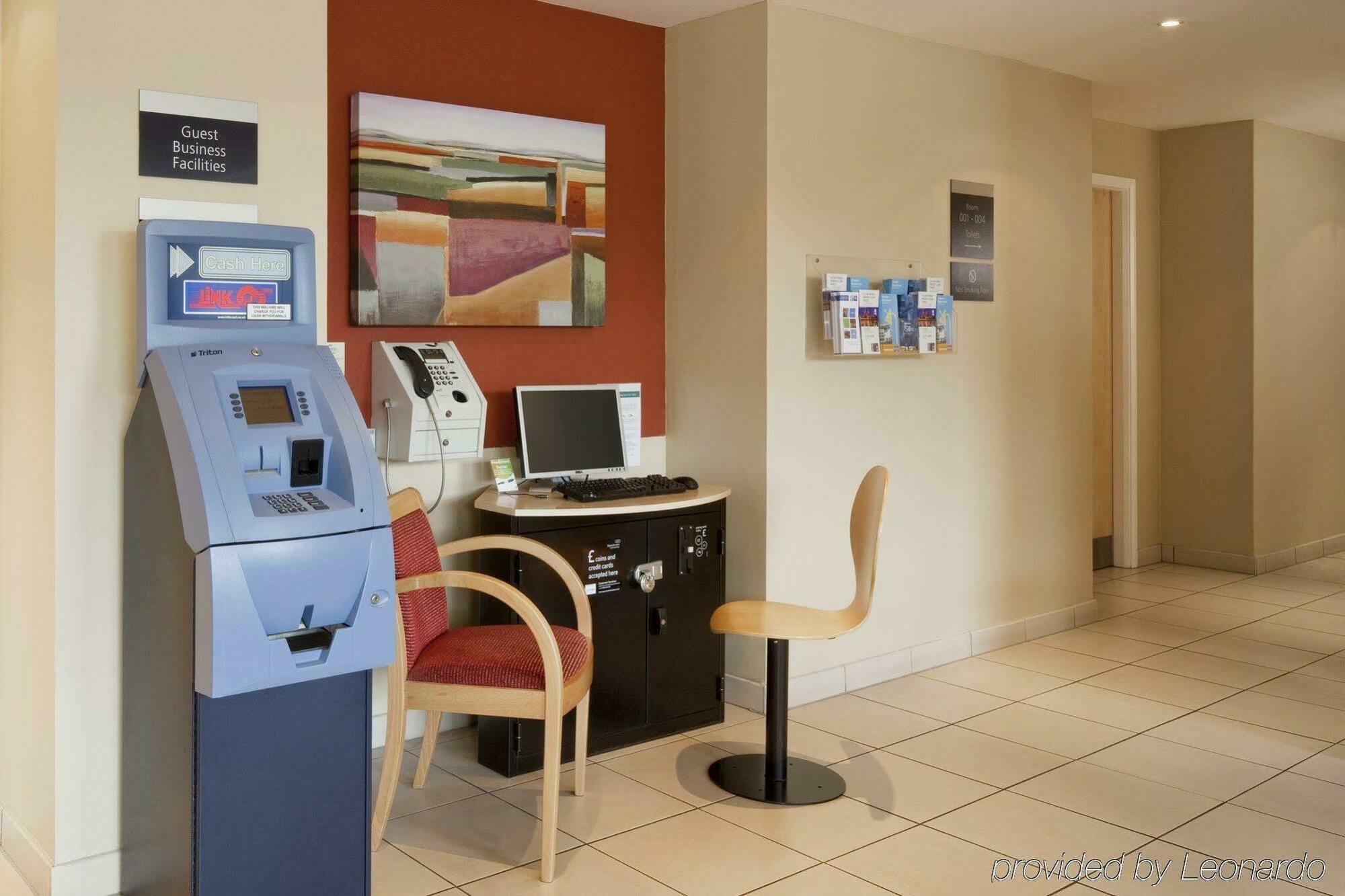 Holiday Inn Express, Chester Racecourse By Ihg Екстер'єр фото